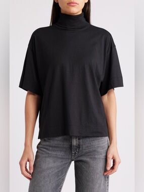 NWT Nation LTD Fable Short Sleeve Turtleneck T-shirt in Graphite Size Medium
